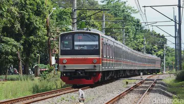 Rencana Penambahan Gerbong KRL Tanah Abang-Rangkasbitung Terhambat Masalah Ini